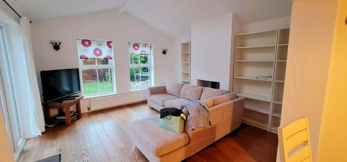 4 Bedroom Detached House To Rent In Saxon Way, BS32