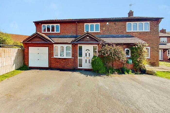 4 Bedroom Detached House For Sale In Penningtons, Bishop's Stortford, CM23