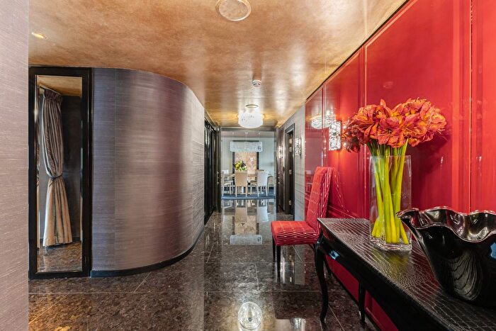 4 Bedroom Flat To Rent In Park Towers, Brick Street, Mayfair, W1J