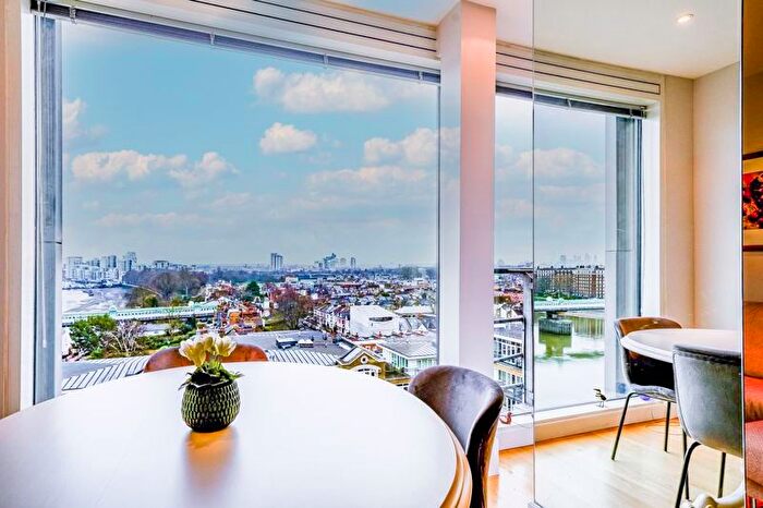 2 Bedroom Flat To Rent In Brewhouse Lane, London, SW15