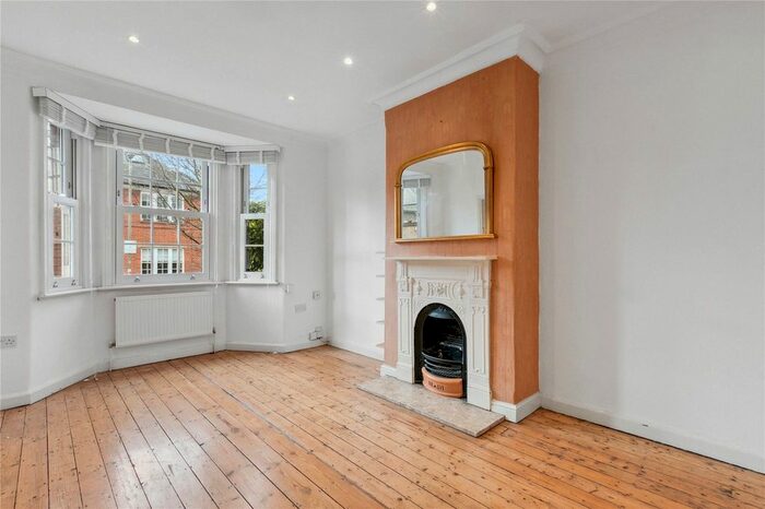 2 Bedroom Terraced House To Rent In Cowick Road, London, SW17