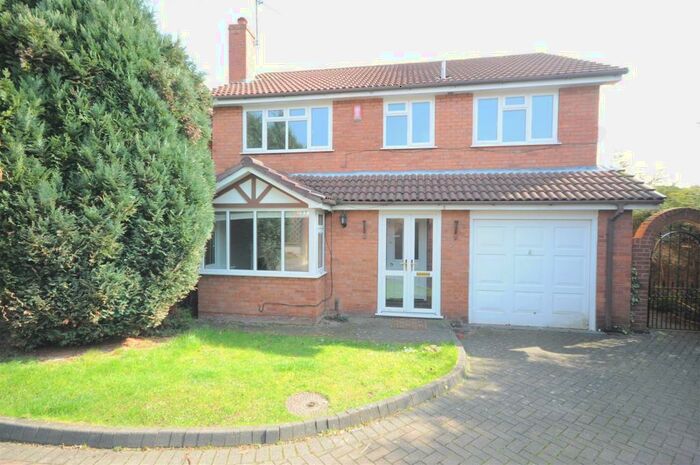 4 Bedroom Detached House To Rent In Bowers Court, Stone, ST15