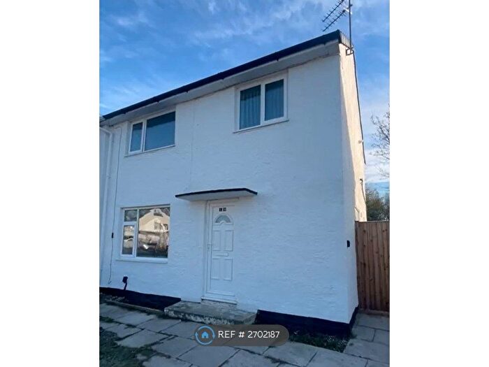 3 Bedroom Semi-Detached House To Rent In Downway Lane, St. Helens, WA9