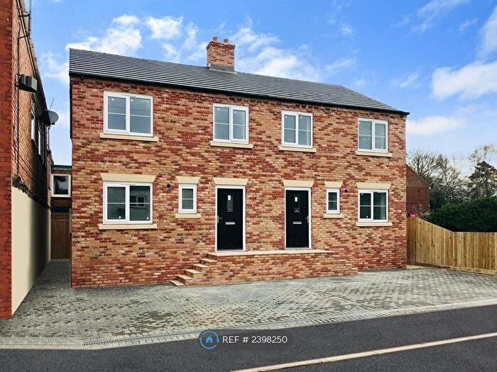 3 Bedroom End Of Terrace House To Rent In New Road, Sutton Bridge, Spalding, PE12