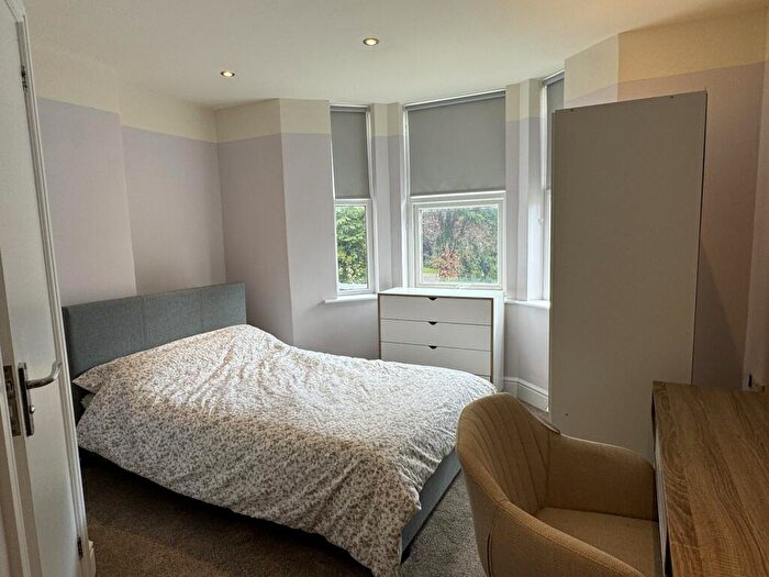 5 Bedroom Terraced House To Rent In Bedroom With All Ensuites Available For /, LN2