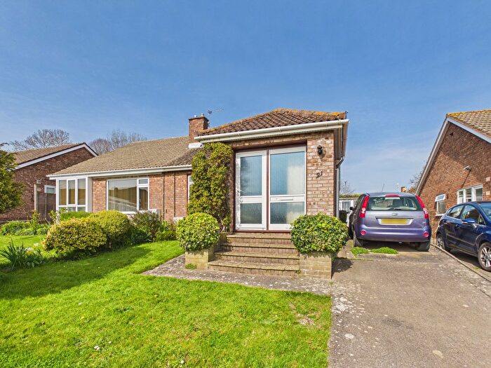 2 Bedroom Semi Detached Bungalow For Sale In Folly Close, Bridgwater, TA5