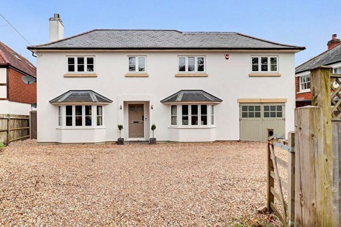 4 Bedroom Detached House For Sale In Cheapside Road, Ascot, SL5