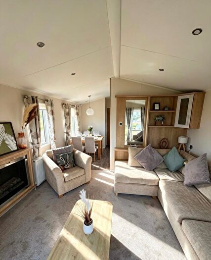3 Bedroom Caravan For Sale In McNairston, Ayr, KA6