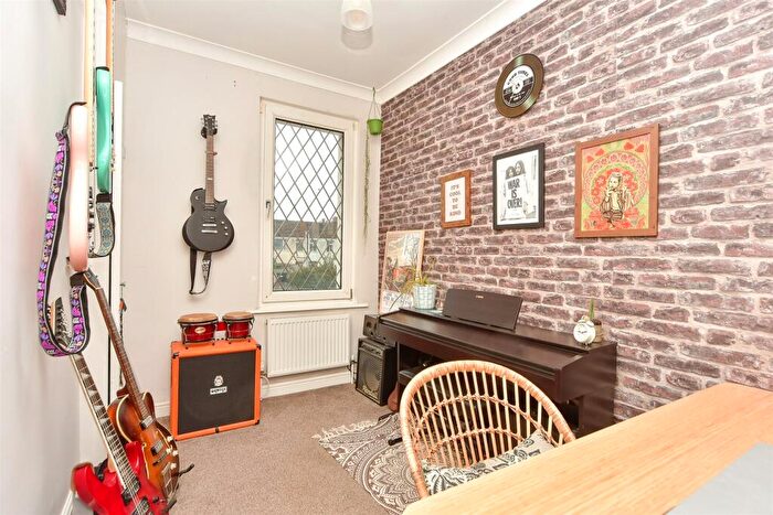 3 Bedroom Terraced House For Sale In First Avenue, Rushenden, Sheerness, Kent, ME11