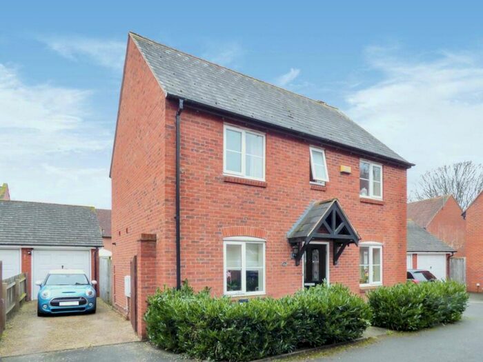 3 Bedroom Detached House To Rent In Browning Close, Stratford-upon-Avon, CV37