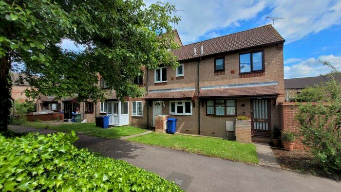 2 Bedroom Terraced House To Rent In Ivatt Walk, Banbury, Oxon, OX16