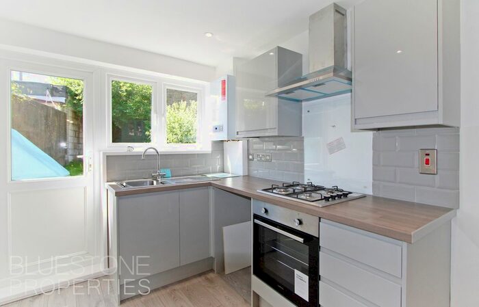 2 Bedroom Semi-Detached House To Rent In Heath Road, Thornton Heath CR7