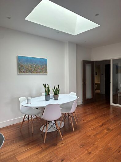 2 Bedroom Flat To Rent In Clifford Street, York, YO1