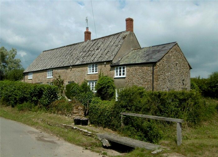 4 Bedroom Detached House To Rent In Powerstock, Bridport, DT6