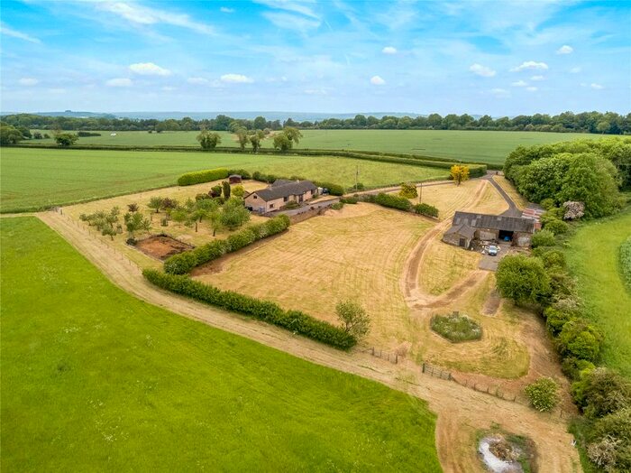 4 Bedroom Detached House For Sale In Shenington, Banbury, Oxfordshire, OX15