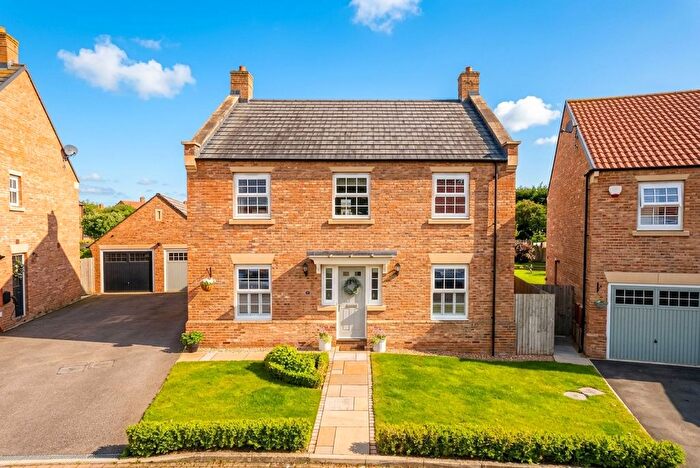 4 Bedroom Detached House For Sale In Harewood Close, Green Hammerton, YO26