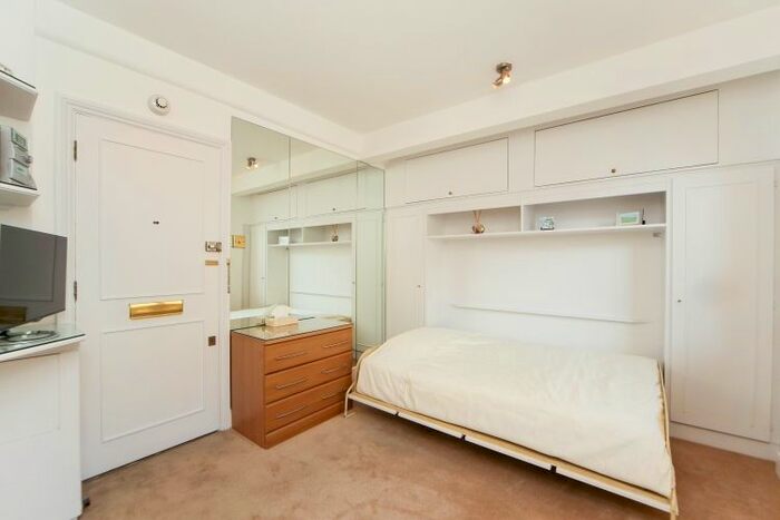 Studio To Rent In Chelsea Cloisters, Sloane Avenue, London, SW3