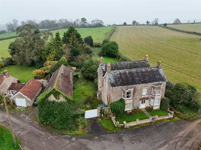 4 Bedroom Detached House For Sale In Bayford, Wincanton, BA9