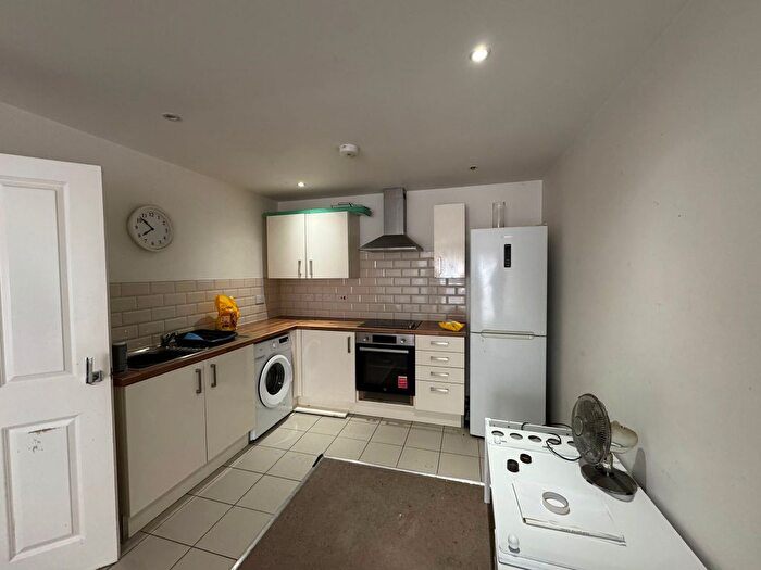 2 Bedroom Flat To Rent In Dock Road, Tilbury, RM18