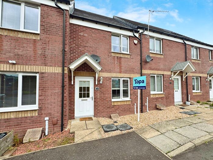 2 Bedroom Terraced House For Sale In Hallhill Crescent, Johnstone, PA5