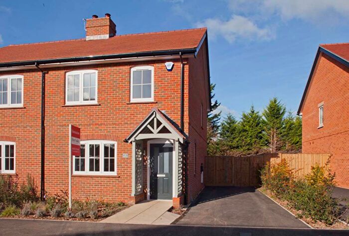 2 Bedroom Property For Sale In Cowslip Cottage, Goring On Thames, RG8