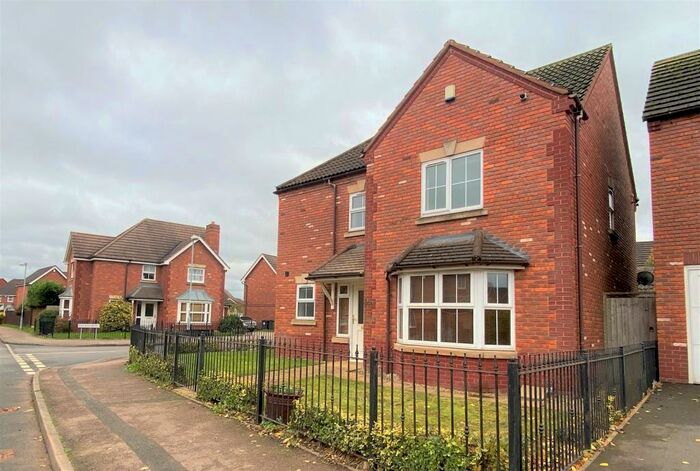 4 Bedroom Detached House To Rent In Sentry Way, Sutton Coldfield, B75