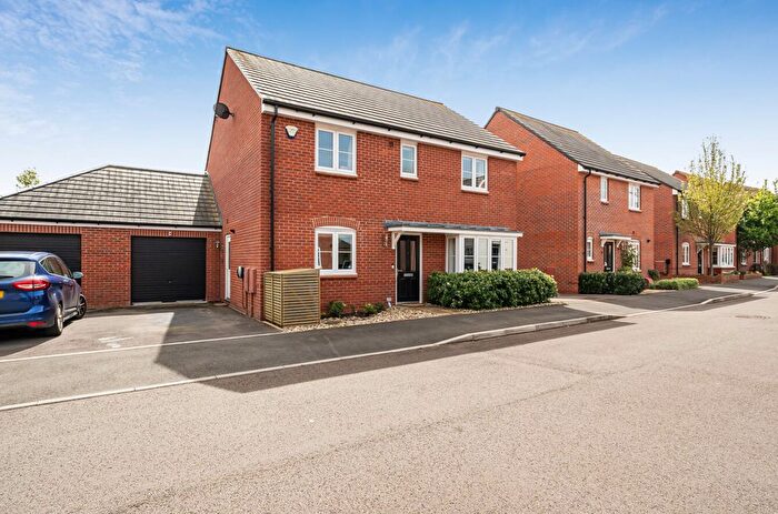 4 Bedroom Detached House For Sale In Freeman Crescent, Wroughton, Swindon, SN4