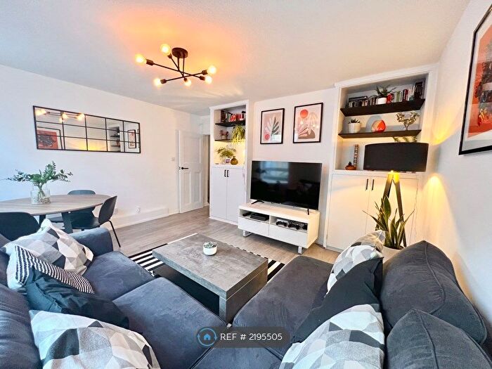 2 Bedroom Flat To Rent In Wyfold Road, London, SW6