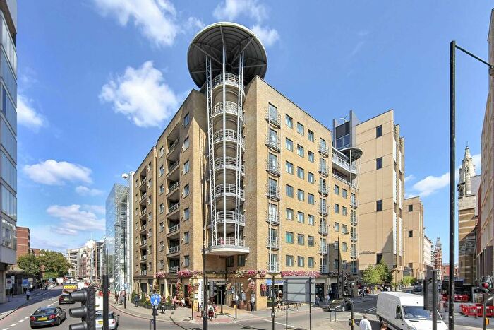 2 Bedroom Flat To Rent In Mansell Street, London, E1