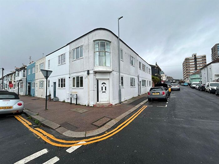 2 Bedroom Semi Detached House To Rent In Shirley Street, Hove, BN3