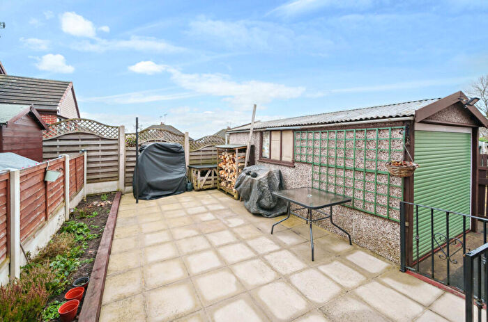 3 Bedroom End Of Terrace House For Sale In Parkville Place, Leeds, West Yorkshire, LS13