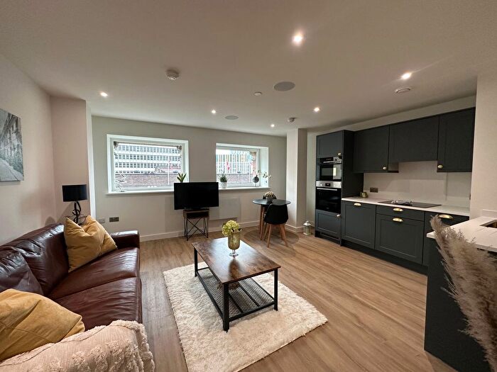 1 Bedroom Flat To Rent In Great George Street, Leeds, LS1
