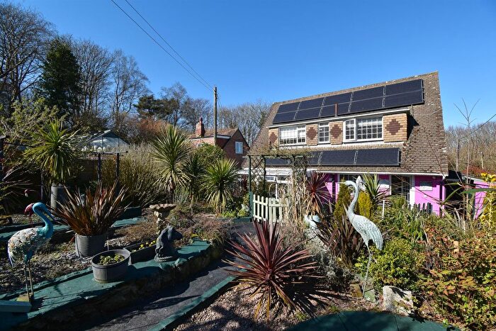 4 Bedroom Detached House For Sale In Battery Hill, Fairlight, Hastings, TN35