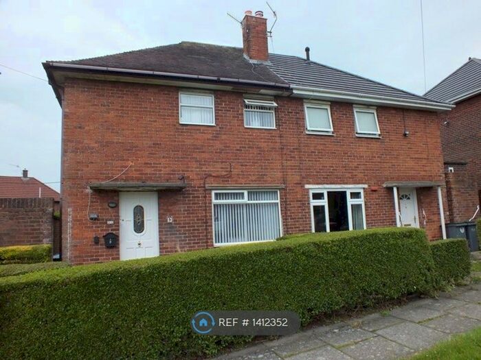 2 Bedroom Semi-Detached House To Rent In Limeheath Place, Stoke-On-Trent, ST6