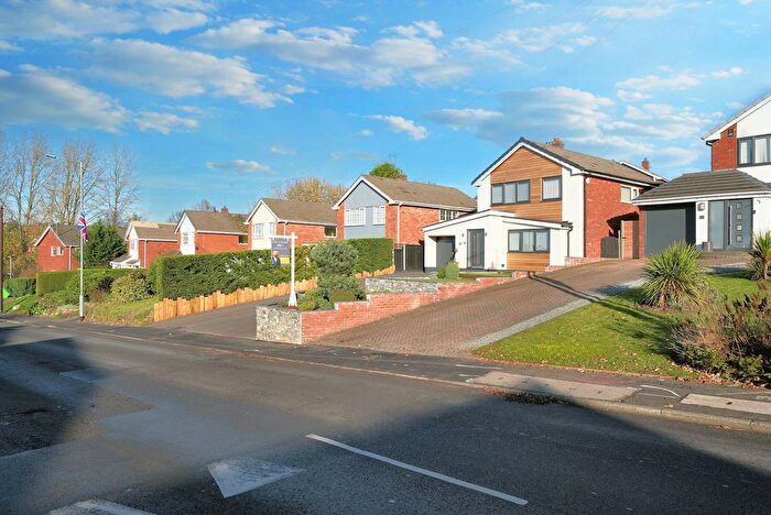 3 Bedroom Detached House For Sale In Stafford Lane, Hednesford, Cannock, WS12