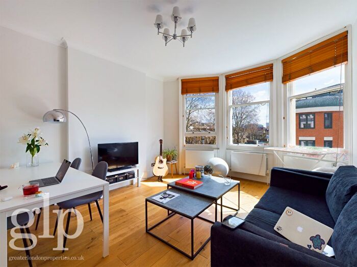 2 Bedroom Flat To Rent In Ridgmount Gardens, Bloomsbury, WC1E