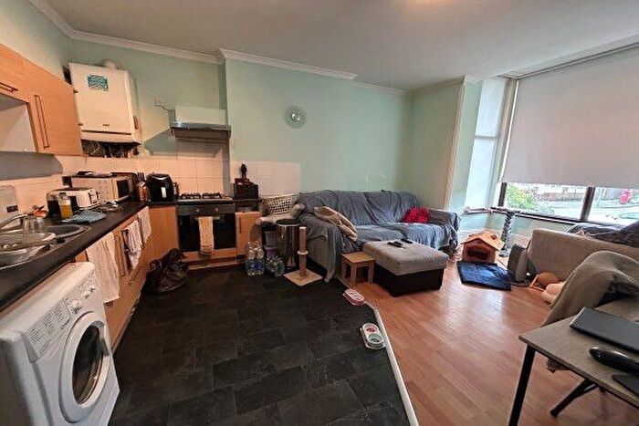 1 Bedroom Flat To Rent In Chester Road, Sutton Coldfield, B73
