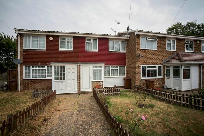 3 Bedroom Terraced House To Rent In Style Close, Gillingham, ME8