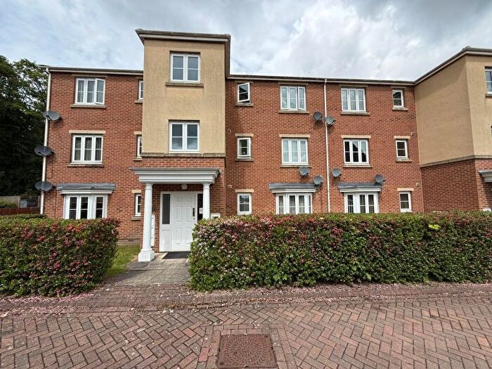 2 Bedroom Flat To Rent In Garden Close, Rotherham, S60