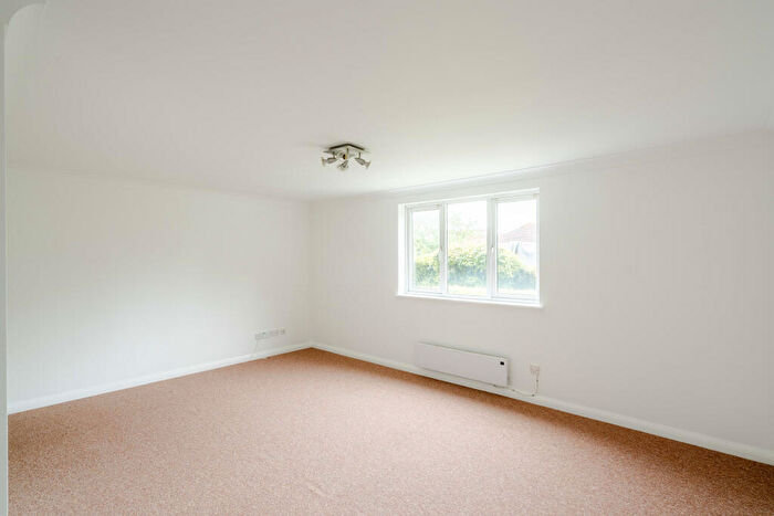 2 Bedroom Flat For Sale In Merrywood Court, Maxse Road, Bristol, BS4