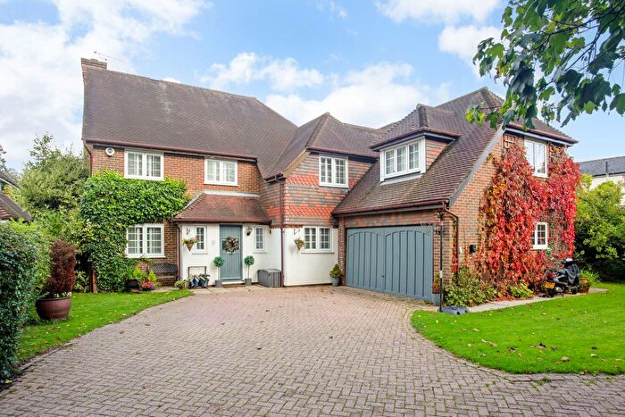 5 Bedroom Detached House For Sale In Wilkins Way, Westerham, TN16