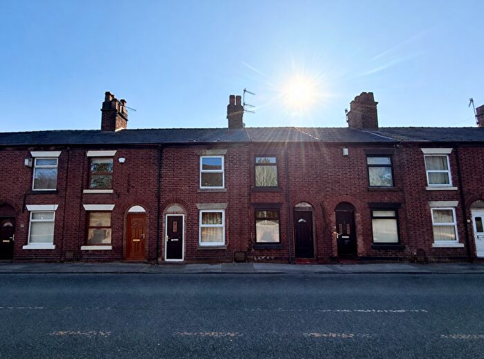 2 Bedroom Terraced House To Rent In Brook Street, Congleton, Cheshire, CW12