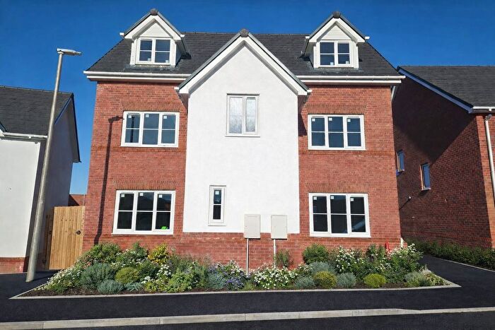 6 Bedroom Detached House For Sale In Gosforth Crescent, Barrow In Furness, L, LA13