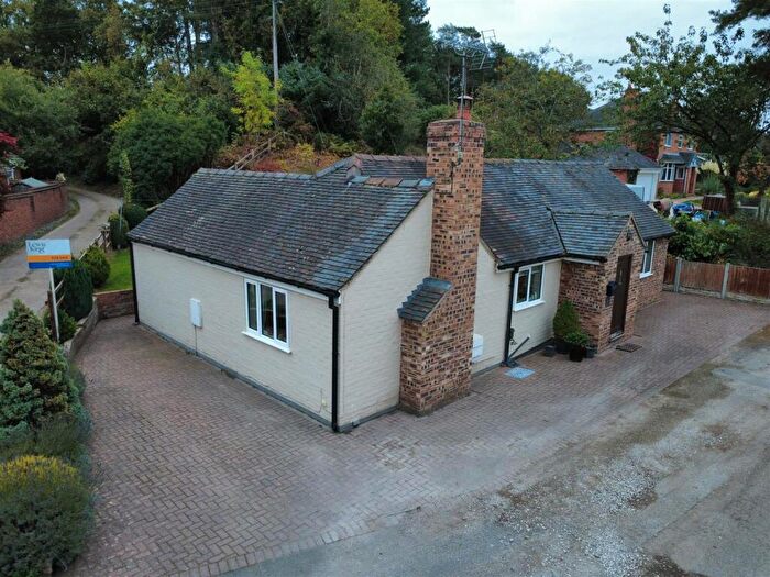 3 Bedroom Detached Bungalow For Sale In Old Road, Wrinehill, CW3