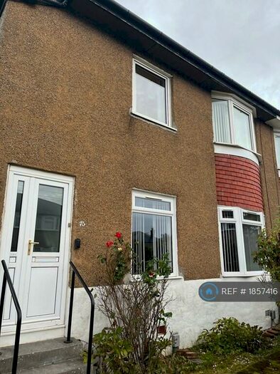 3 Bedroom Flat To Rent In Croftburn Drive, Glasgow, G44