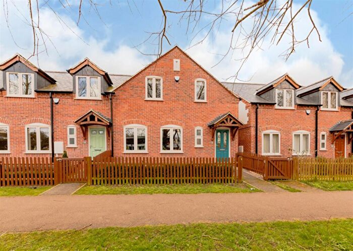 3 Bedroom End Of Terrace House For Sale In Braunston Road, Oakham, LE15