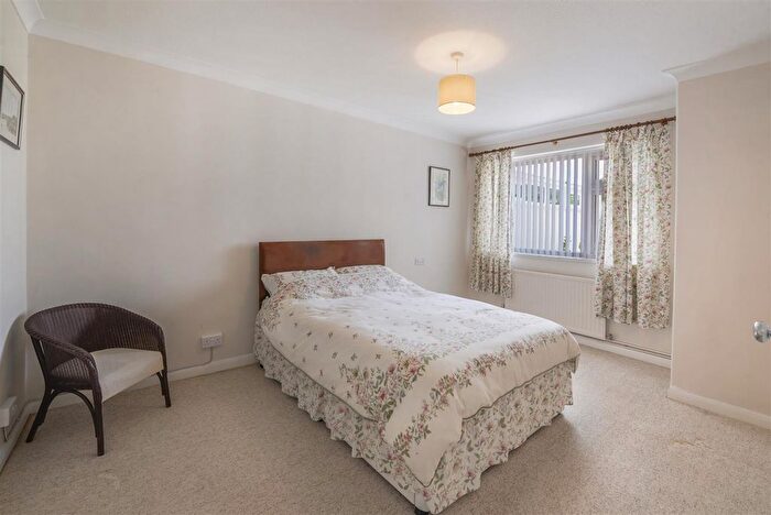 2 Bedroom Bungalow For Sale In Howard Drive, Maidstone, ME16