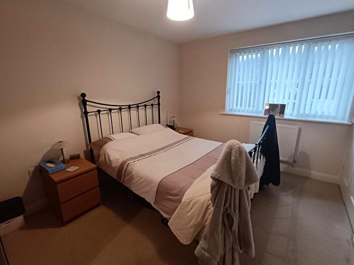 2 Bedroom Semi-Detached House For Sale In Avocet Close, Hucknall, Nottingham, Nottinghamshire, NG15