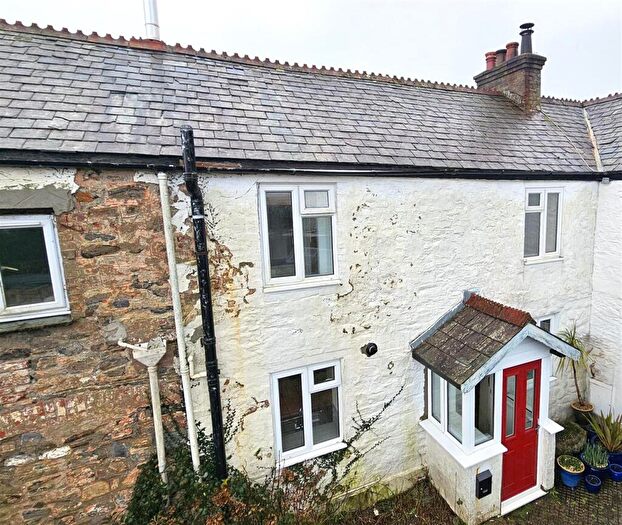2 Bedroom Cottage For Sale In Gnaton Cottages, Albaston, Gunnislake, PL18