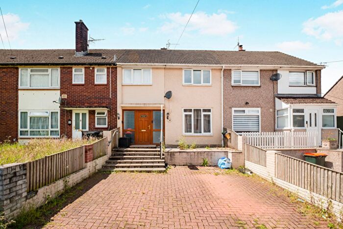 3 Bedroom Detached House For Sale In Yeo Close, Bettws, Newport, NP20
